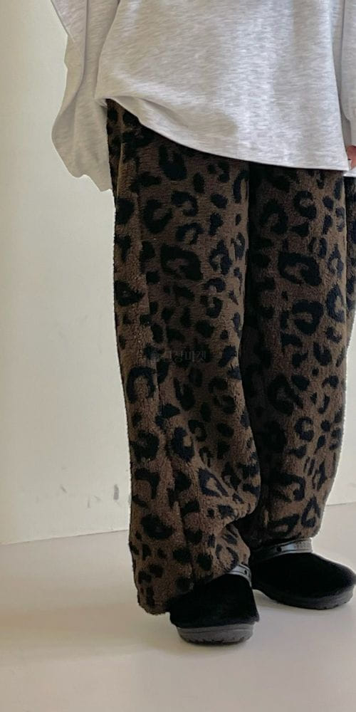 140 AVENUE - Korean Children Fashion - #Kfashion4kids - Leopard All Day Pants - 2