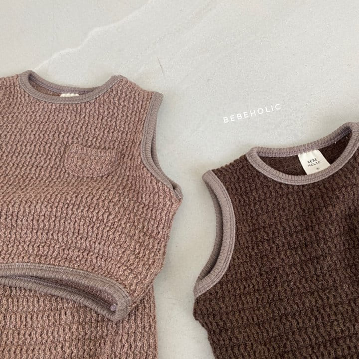 BEBE HOLIC - Korean Children Fashion - #Kfashion4kids - Cozy Vest Bottom Set - 9
