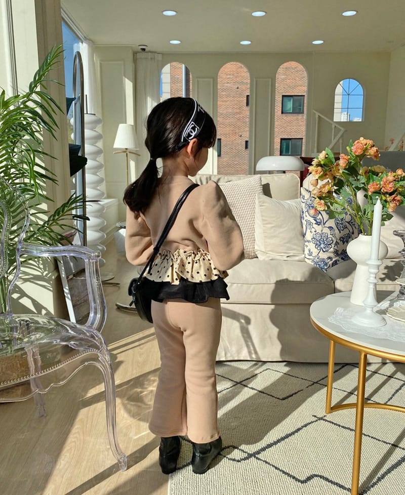 COMMA - Korean Children Fashion - #Kfashion4kids - Choucream Top Bottom Set - 11