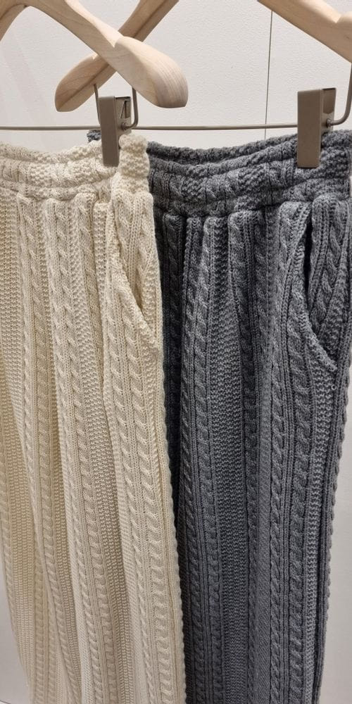 DE NOIR - Korean Children Fashion - #Kfashion4kids - Twist Turtleneck Knit Top Bottom Set - 4