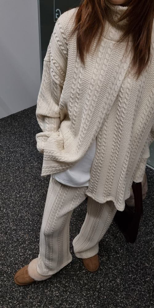 DE NOIR - Korean Children Fashion - #Kfashion4kids - Twist Turtleneck Knit Top Bottom Set - 8