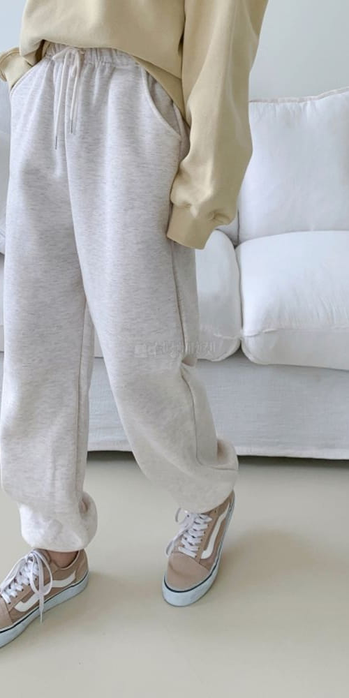 LEOPARD - Korean Children Fashion - #Kfashion4kids - Fleece Loose Jogger Pants