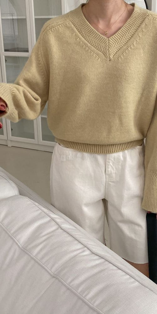 MANHATTAN - Korean Children Fashion - #Kfashion4kids - Cream V Knit Tee - 2