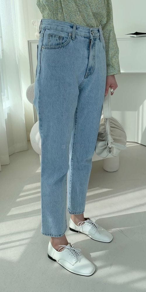 MOI - Korean Children Fashion - #Kfashion4kids - Standard Light Blue Jeans - 2