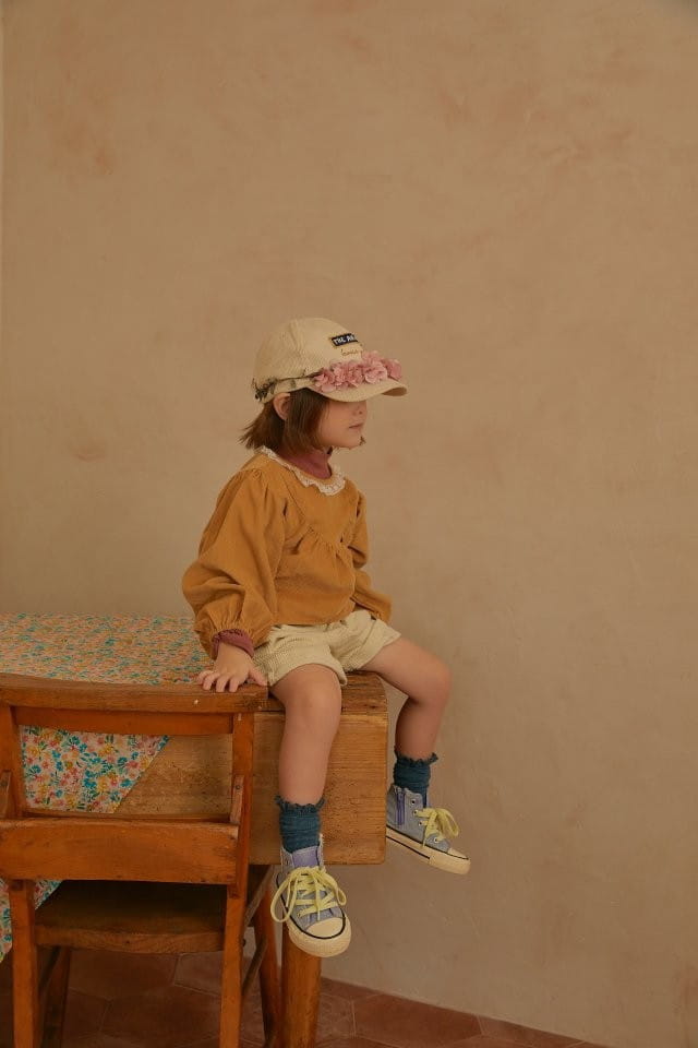 MUMUNBABA - Korean Children Fashion - #Kfashion4kids - V Shirring Rib Blouse - 2