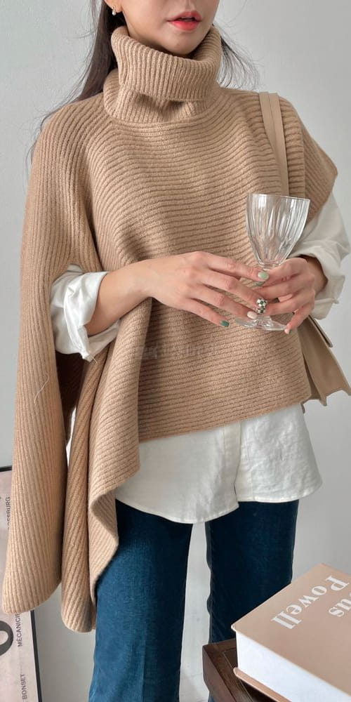 QUEEN - Korean Children Fashion - #Kfashion4kids - Cape Turtleneck Tee