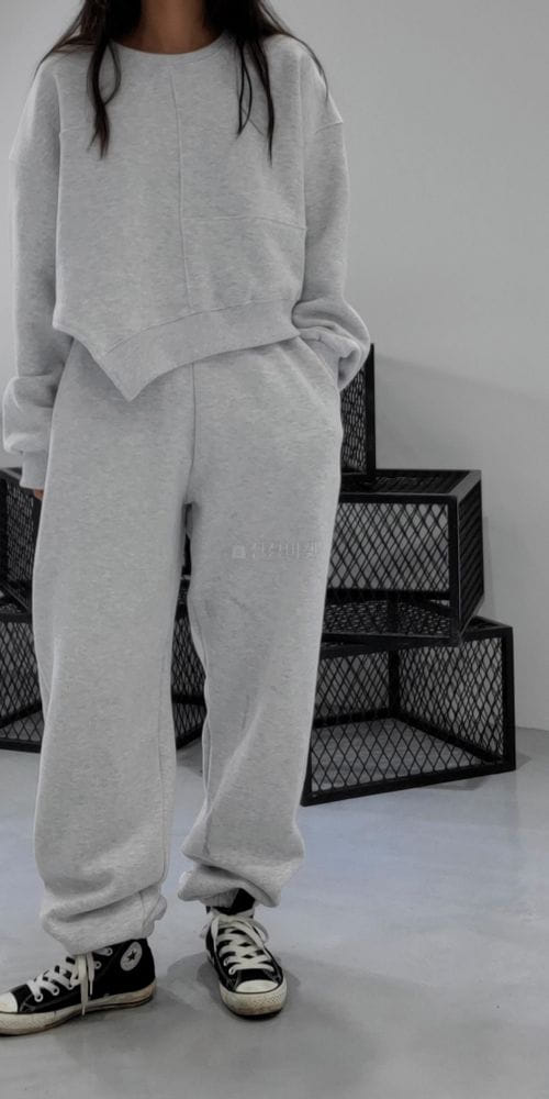 SCAWAII - Korean Children Fashion - #Kfashion4kids - Fleece Slit Crop Top Bottom Set