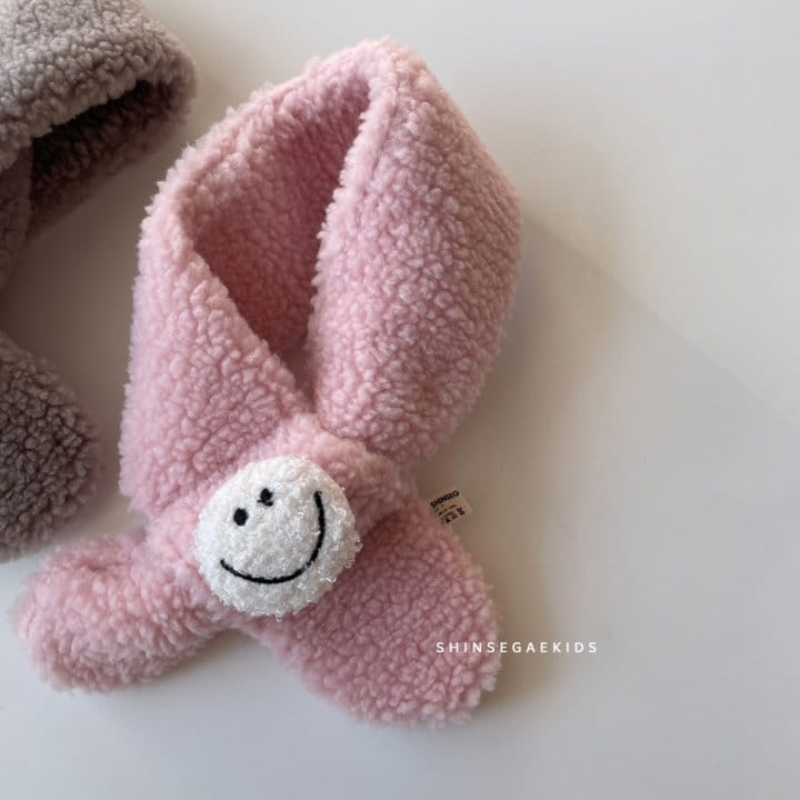 SHINSEAGE KIDS - Korean Children Fashion - #Kfashion4kids - Bboglei Smile Neck Warner - 5